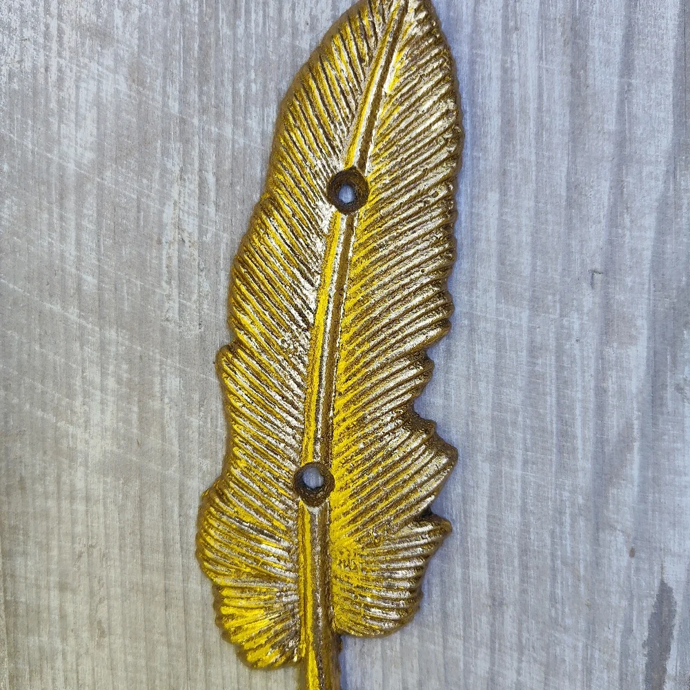 Gold Feather Hooks Wall Decor